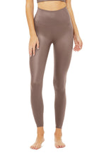 Load image into Gallery viewer, 7/8 High-Waist Shine Legging
